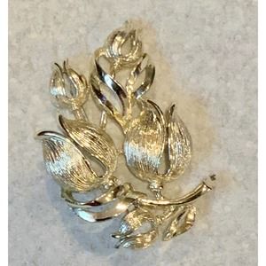 Vintage Brushed Silver Tone Floral Brooch / Pin - Signed Probably Lisner